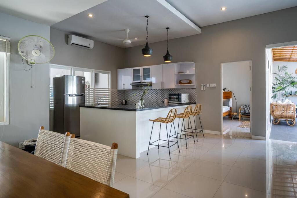 Villa Spacious Two Bedroom Modern Tropical Sanur (Bali)